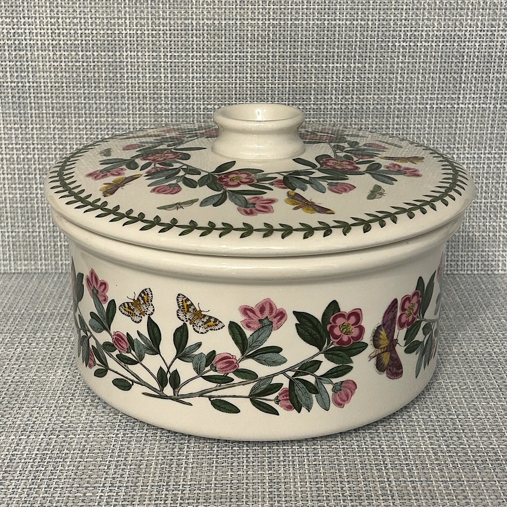 Portmeirion Botanic Garden Covered Casserole, 8” Round x 5” High including cover